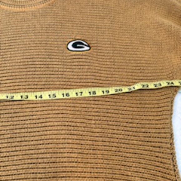LIKE NEW- Green Bay Packer Sweater by Tundra Canada - Picture 2 of 4